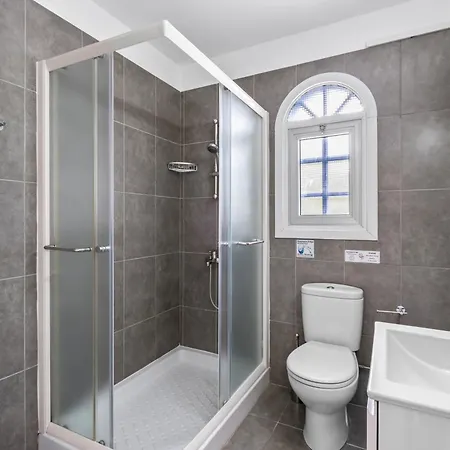 Ivy Blue By Nomads - Short Walk To Coral Bay Villa Peyia