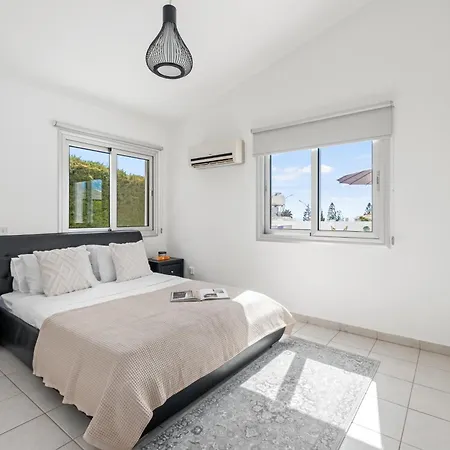 Ivy Blue By Nomads - Short Walk To Coral Bay *