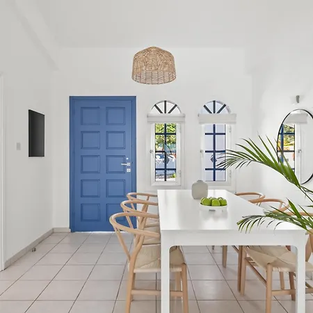 Ivy Blue By Nomads - Short Walk To Coral Bay