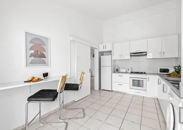 Ivy Blue By Nomads - Short Walk To Coral Bay Villa Peyia