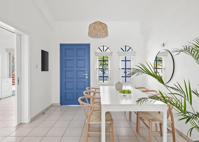 Ivy Blue By Nomads - Short Walk To Coral Bay